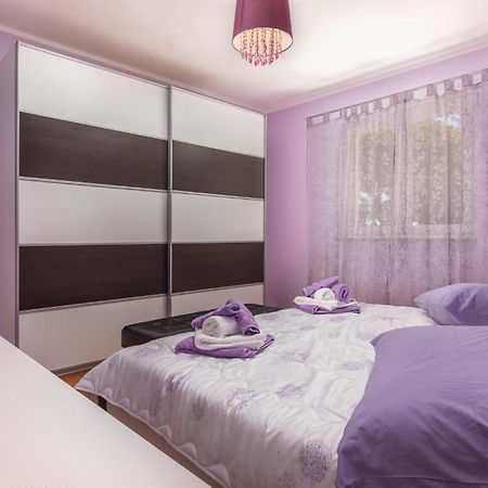 Amazing Apartment In Rabac With Wifi Raša Buitenkant foto