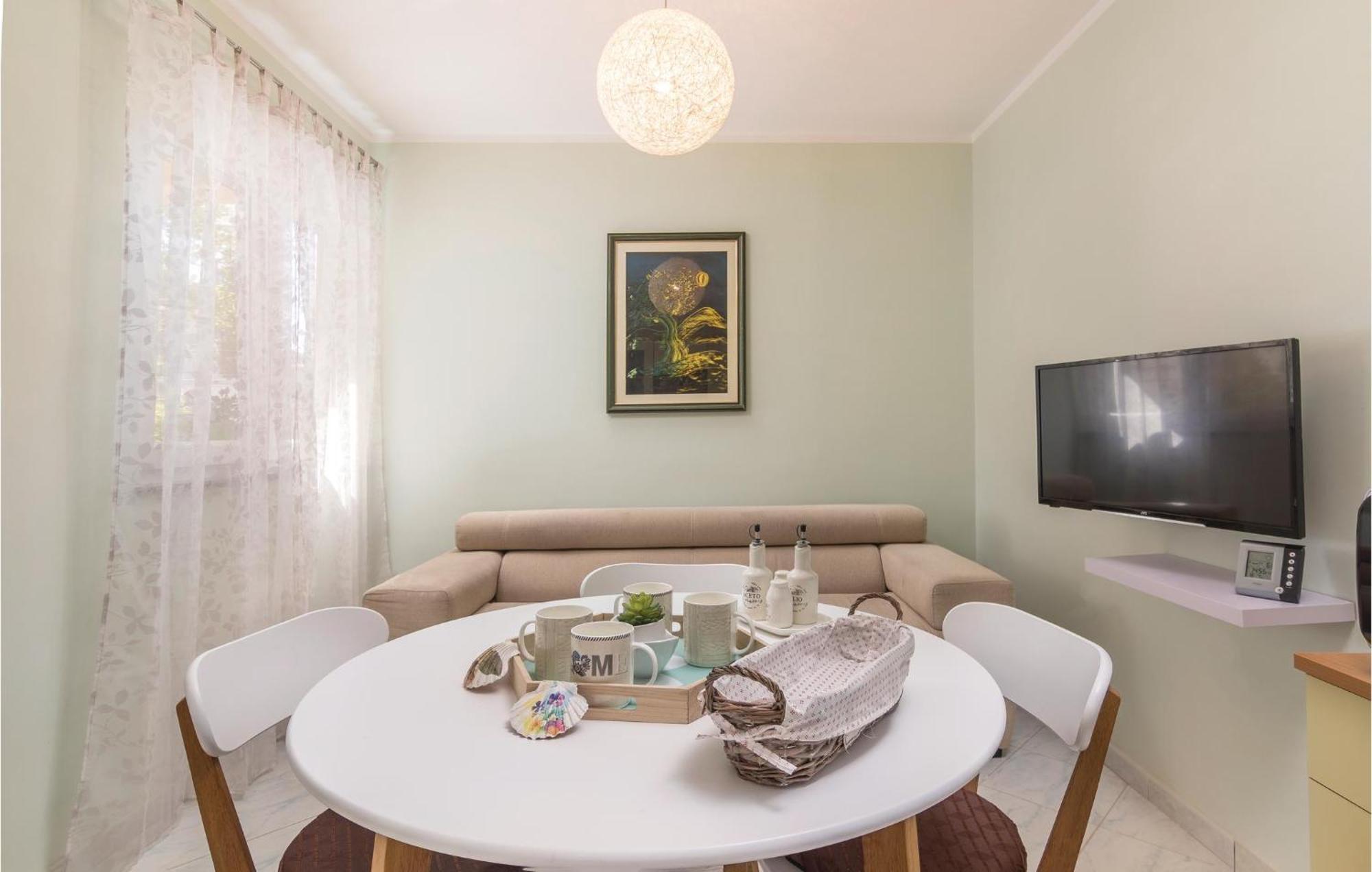 Amazing Apartment In Rabac With Wifi Raša Buitenkant foto